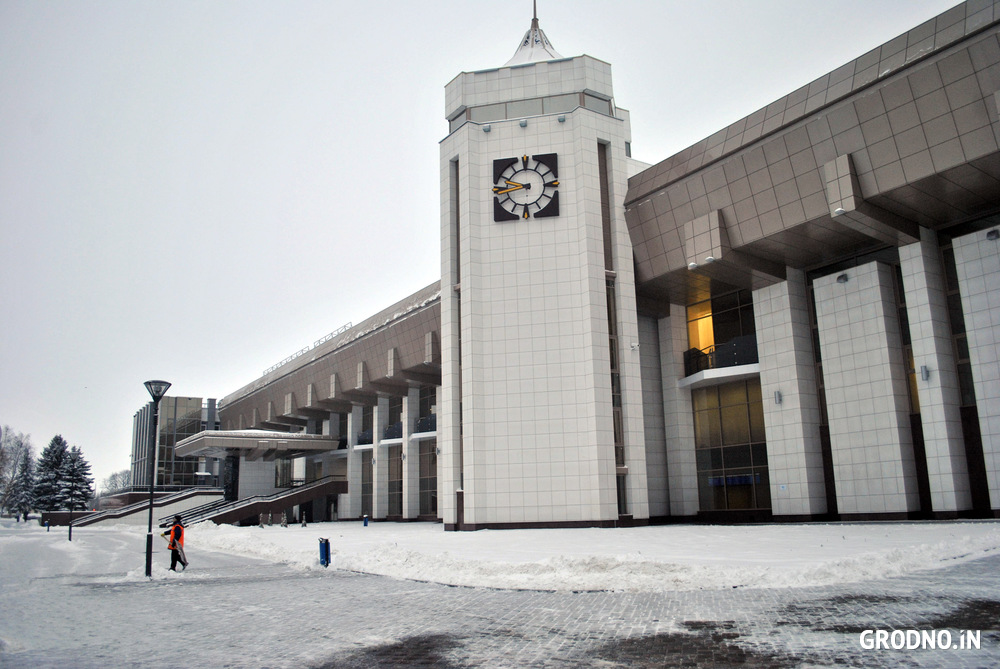 Железнодорожный вокзал в Гродно. Декабрь, 2013 г.