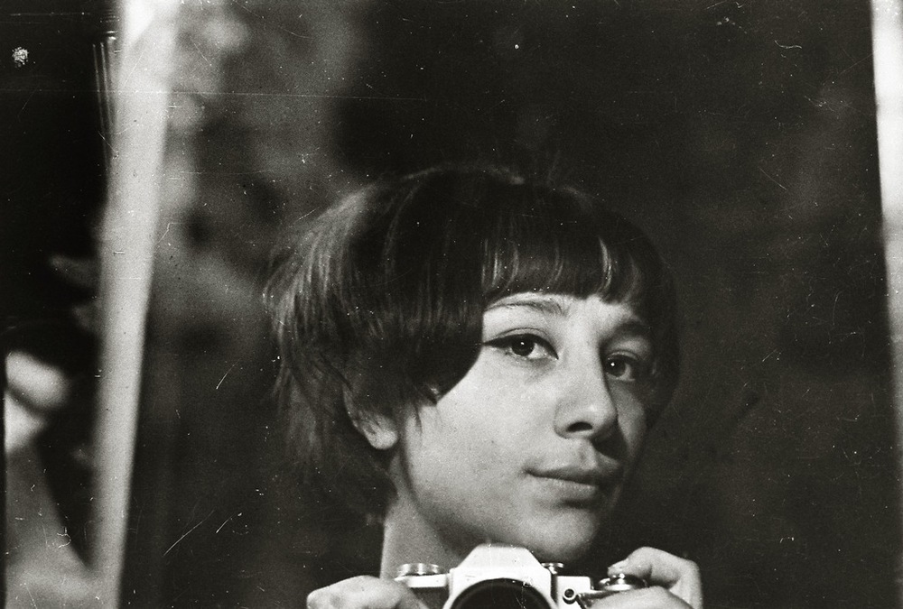 1970 год. Первый фотопортрет в зеркале
