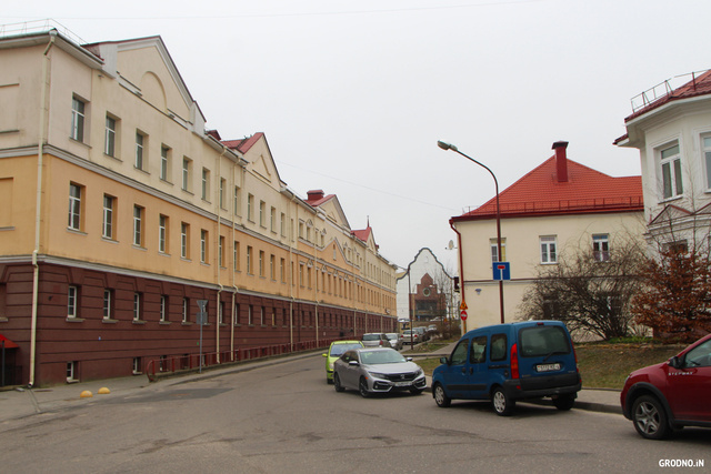 «Я не пьяный, я только начал». В Гродно ОМОН стрелял в мужчину с ножом