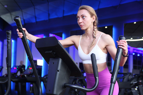 Фитнес-тренер из Гродно рассказала, почему диеты и марафоны — зло. Как похудеть и вернуть здоровье после ковида?